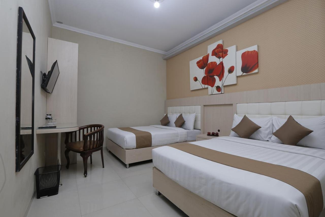 Hotel Atalie Malioboro By Natt'S Hospitality Джок'якарта Екстер'єр фото