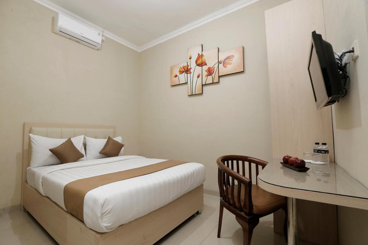 Hotel Atalie Malioboro By Natt'S Hospitality Джок'якарта Екстер'єр фото
